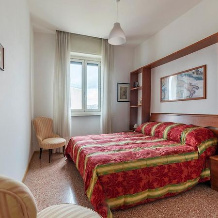 Sunny Apartment Piramide روما المظهر الخارجي الصورة