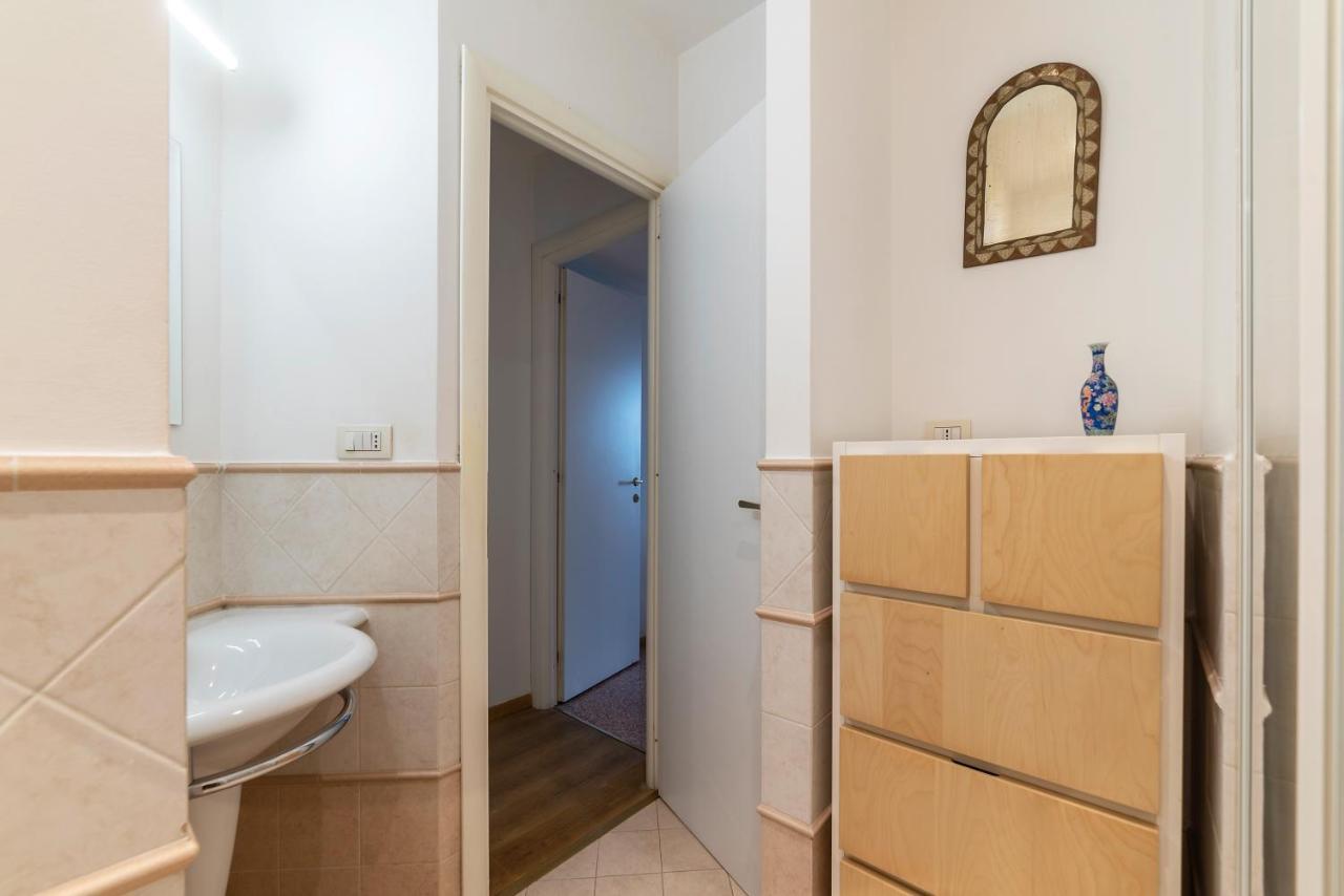 Sunny Apartment Piramide روما المظهر الخارجي الصورة