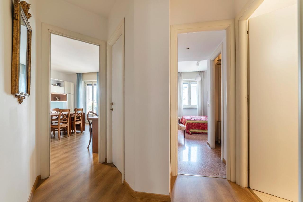 Sunny Apartment Piramide روما المظهر الخارجي الصورة